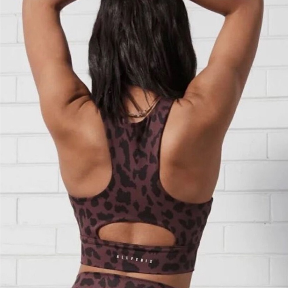 Cheetah Leopard Print Sports Bra Medium Animal Brown Black Top new ALLFENIX Long - Picture 10 of 10